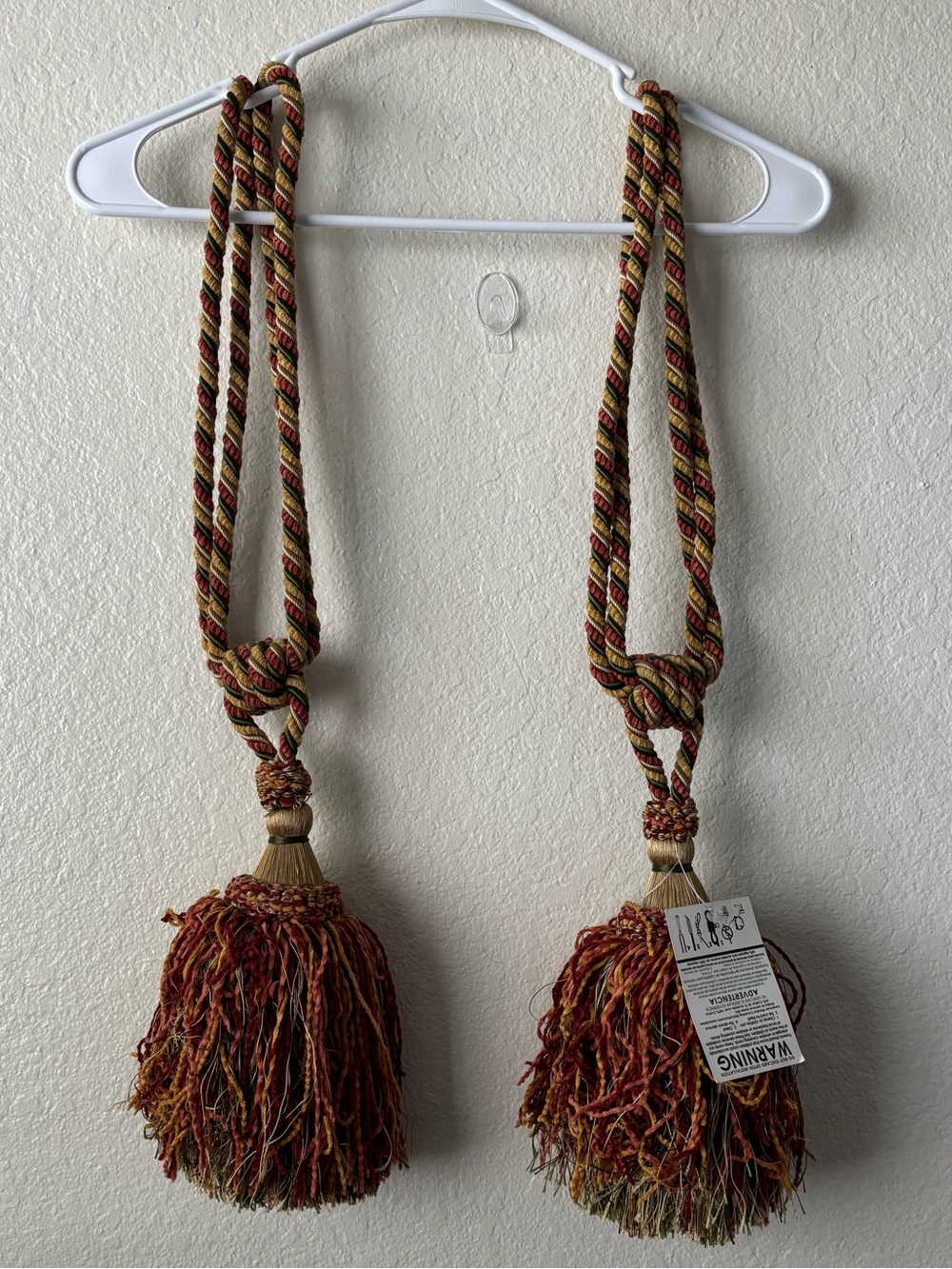 jcpenney Red, Gold and Green Curtain Tieback Tassels